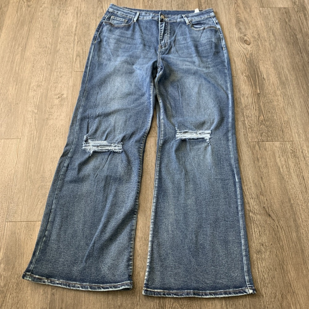 Unbranded Womens Wide Leg Distressed Blue Jeans Size XXL 2548
